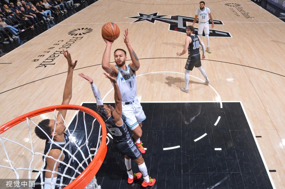 这一态度的 这一态度的